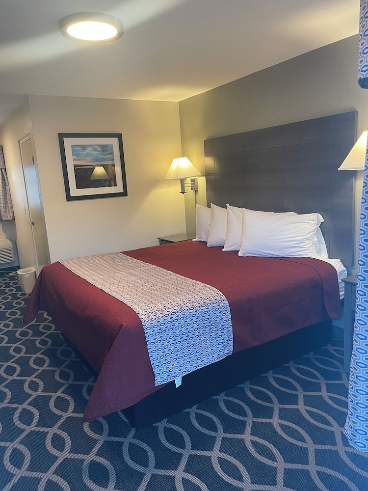 The Springwater Inn - photo 7