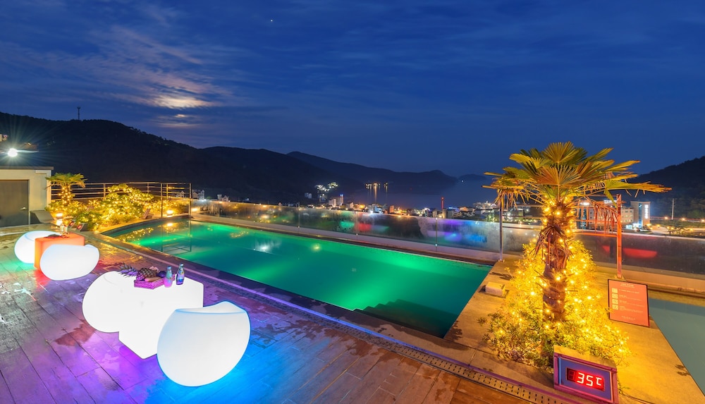 Friemily Pool Villa & Hotel in Changwon, South Korea