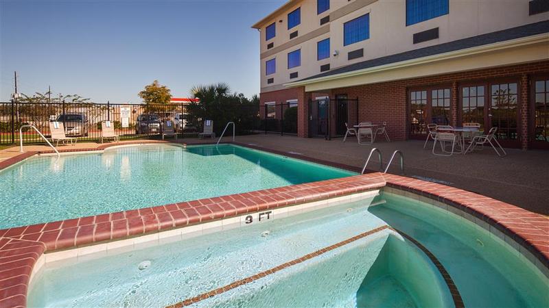 Franklin Inn & Suites - photo 35