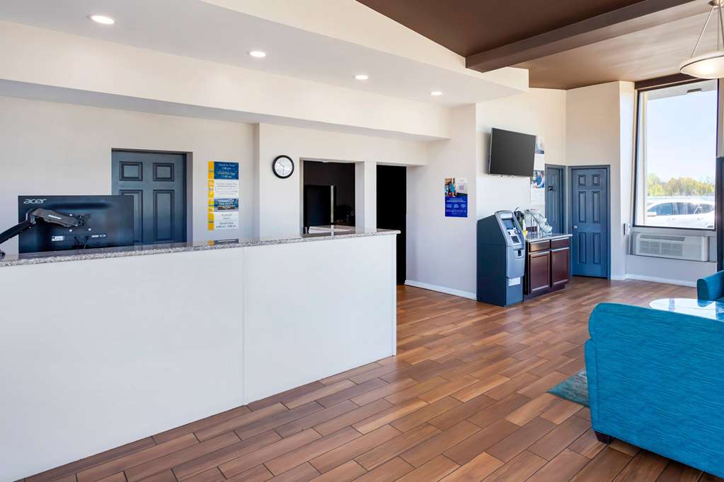 Days Inn by Wyndham Wrightstown McGuire AFB Bordentown - photo 2