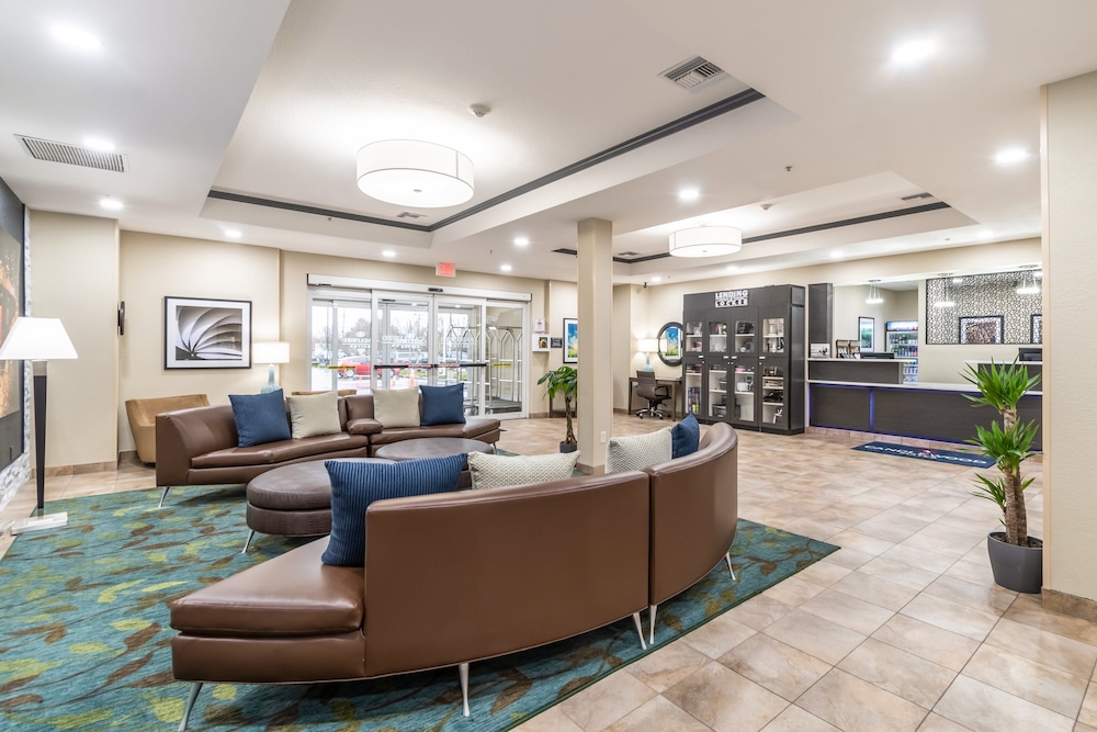 Candlewood Suites Portland Airport by IHG - photo 61