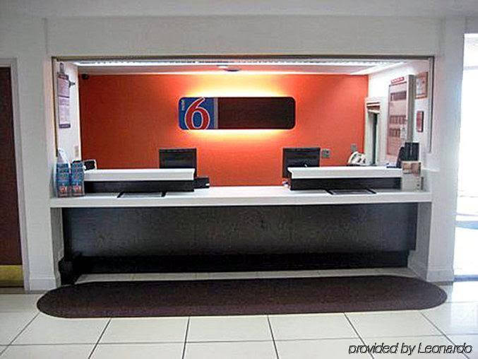 Motel 6 Bloomington Normal - photo 6