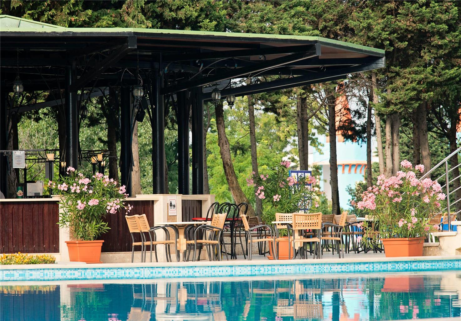 מזון ומשקאות