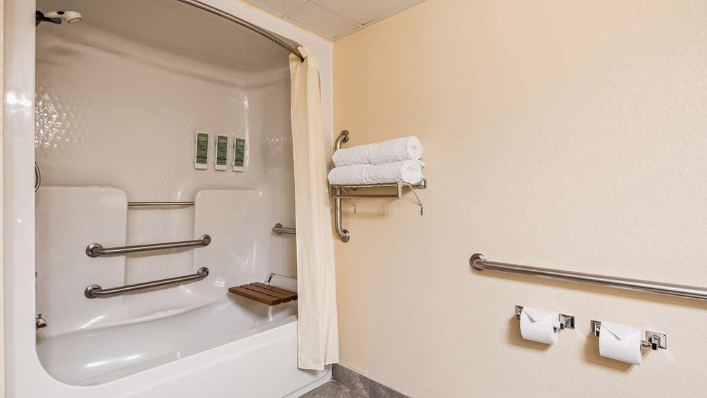 Best Western Center Pointe Inn - photo 26
