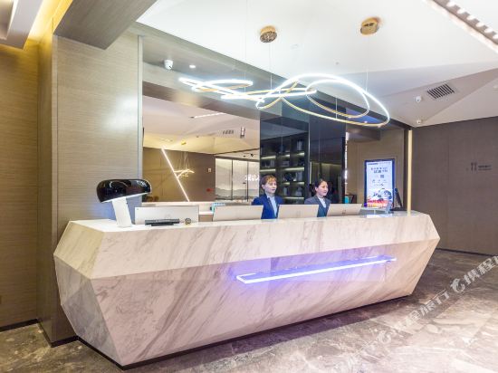 Home Inn - carbon neutral hotel in Dezhou
