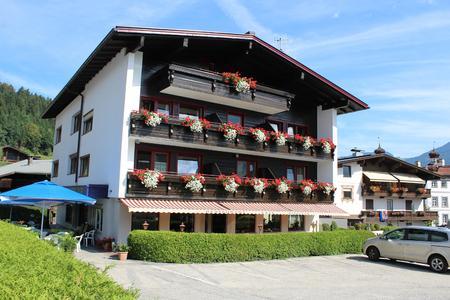 Gasthof Hoppeter in Fuegen, Austria