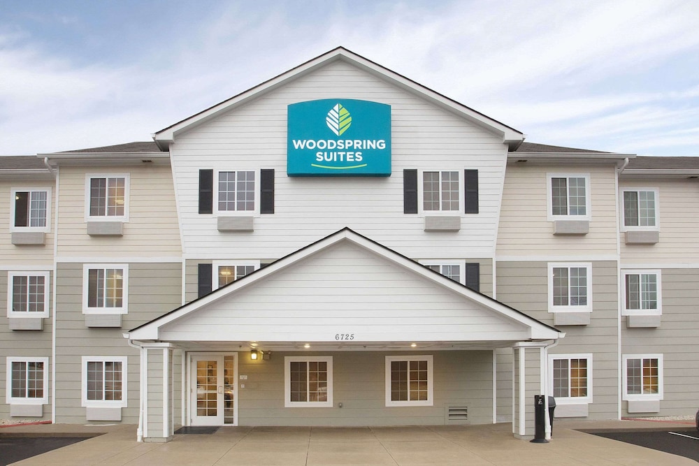 WoodSpring Suites Cincinnati Fairfield - photo 24