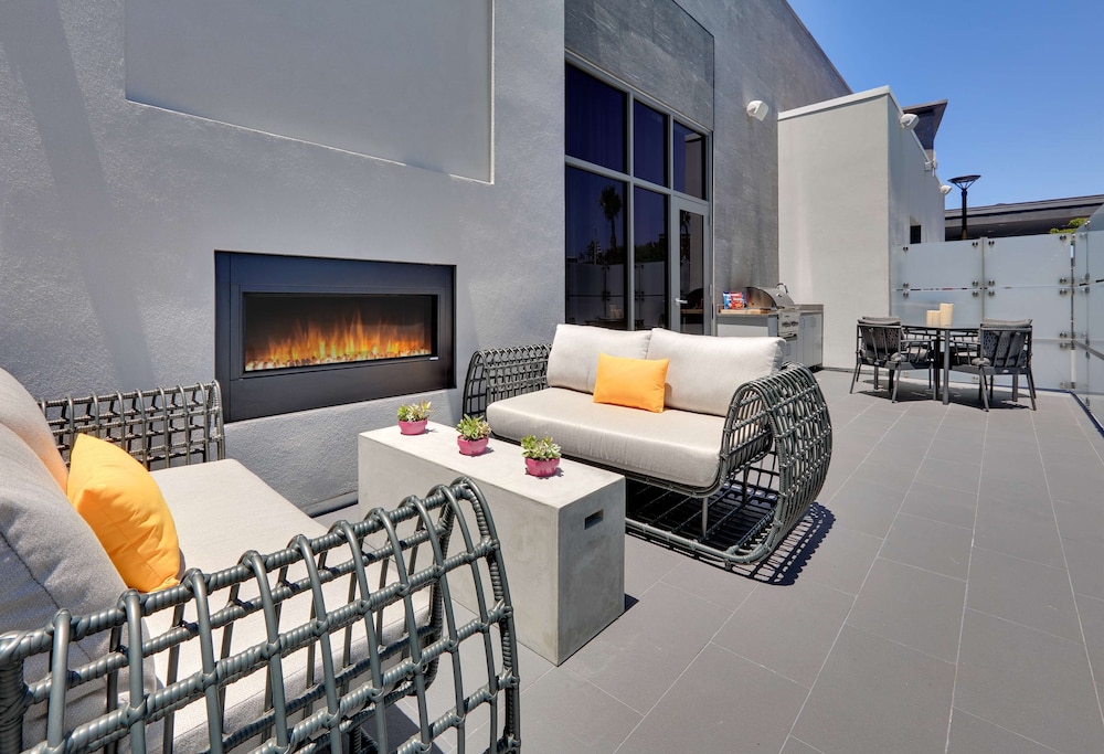 Homewood Suites by Hilton Irvine Spectrum Lake Forest - photo 40