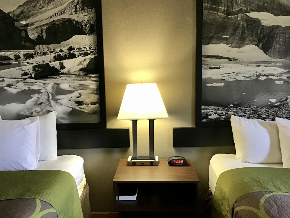 Super 8 by Wyndham Helena - photo 14