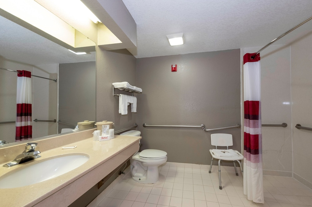 Red Roof Inn Atlanta Southeast Stockbridge - photo 29