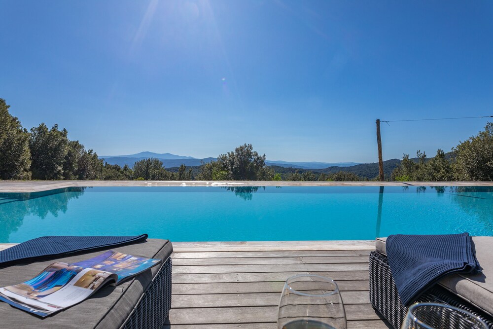Villa Casenovole Murlo — 4-Star Luxury Hotel in Murlo, Italy