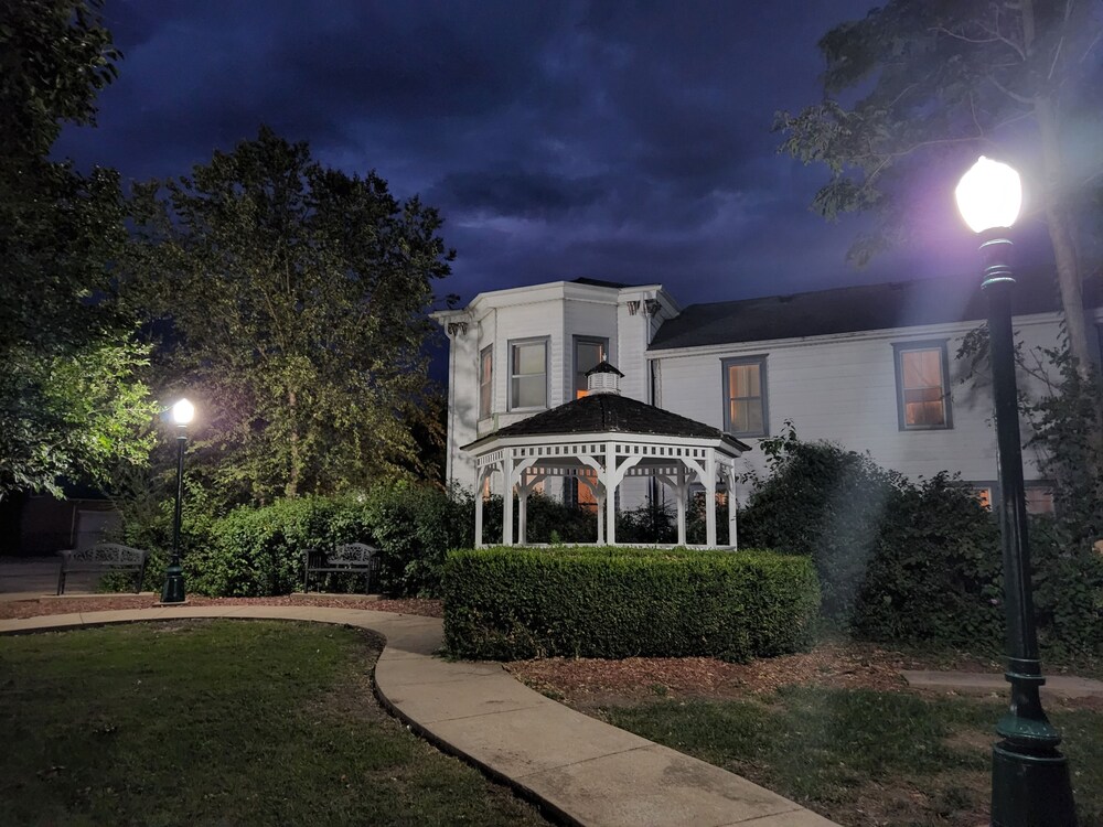 Hawthorne Inn - photo 21