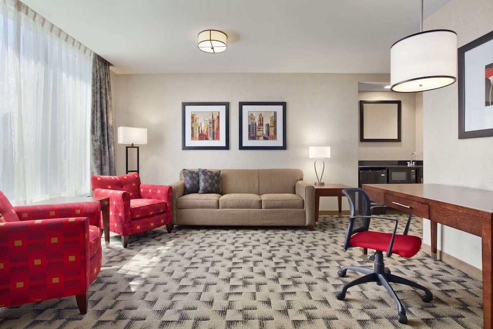 Embassy Suites Buffalo - photo 19