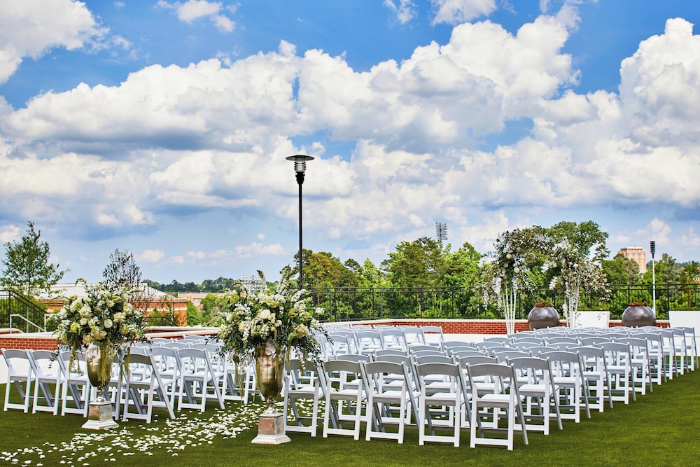 UNC Charlotte Marriott Hotel & Conference Center - photo 43