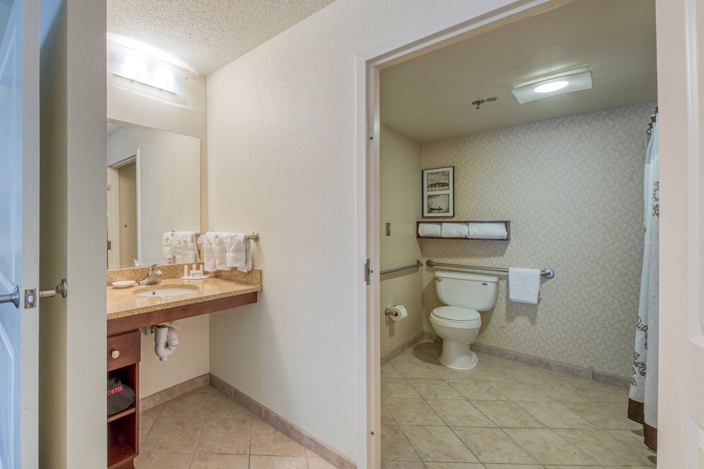 Residence Inn by Marriott Chapel Hill - photo 28