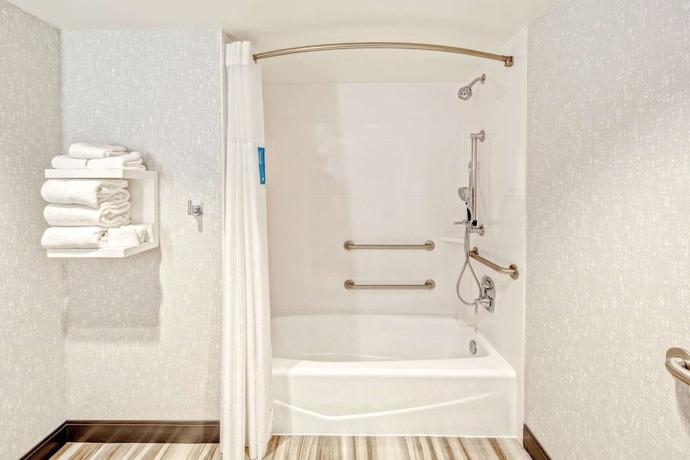 Hampton Inn Cardiff Beach Encinitas CA Near Del Mar - photo 11