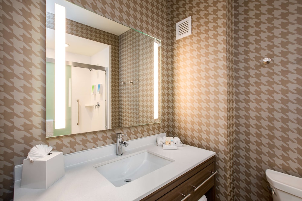 Home2 Suites by Hilton Carlsbad - photo 22
