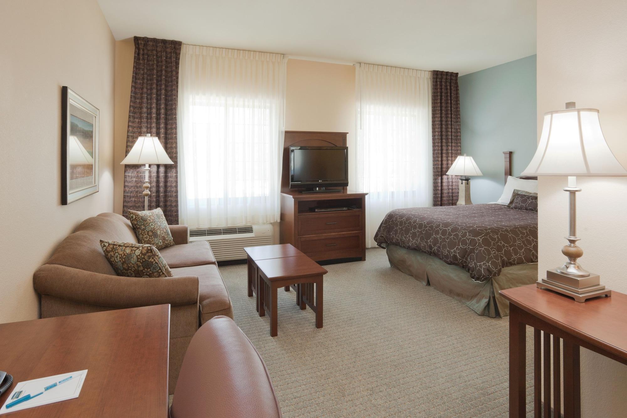 Staybridge Suites Lafayette Airport - photo 13