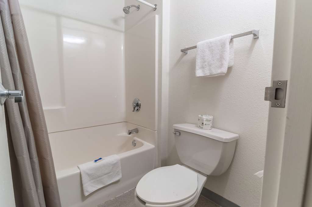 Motel6 Farmington Hills MI Northwest Farmington Hills - photo 22