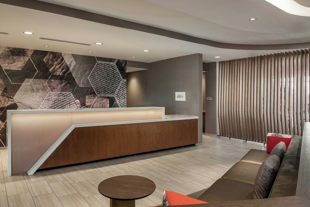 SpringHill Suites by Marriott Phoenix West Avondale - photo 5