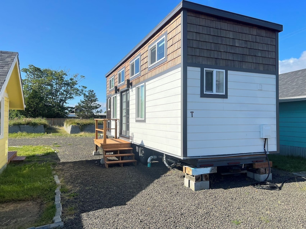 Ocean Spray Beach Resort - photo 82