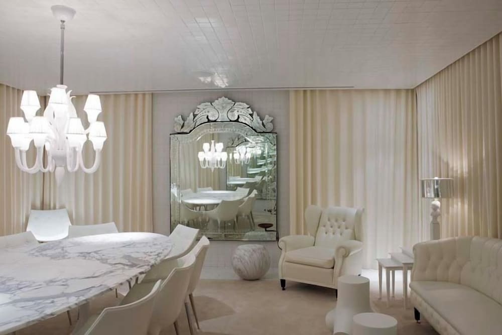SLS Hotel a Luxury Collection Hotel Beverly Hills - photo 54
