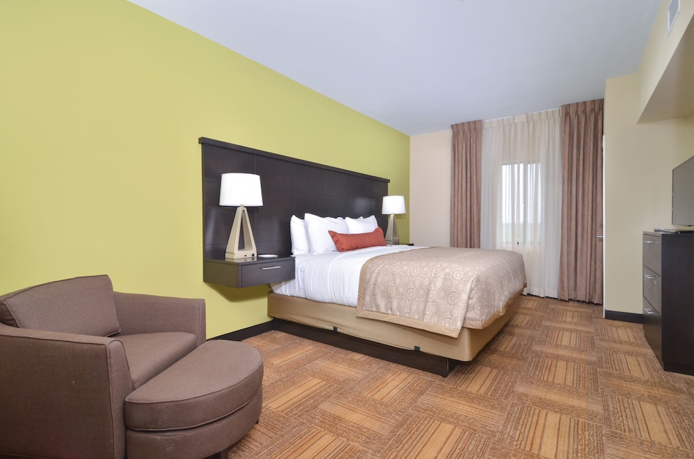 Staybridge Suites Tomball - photo 6