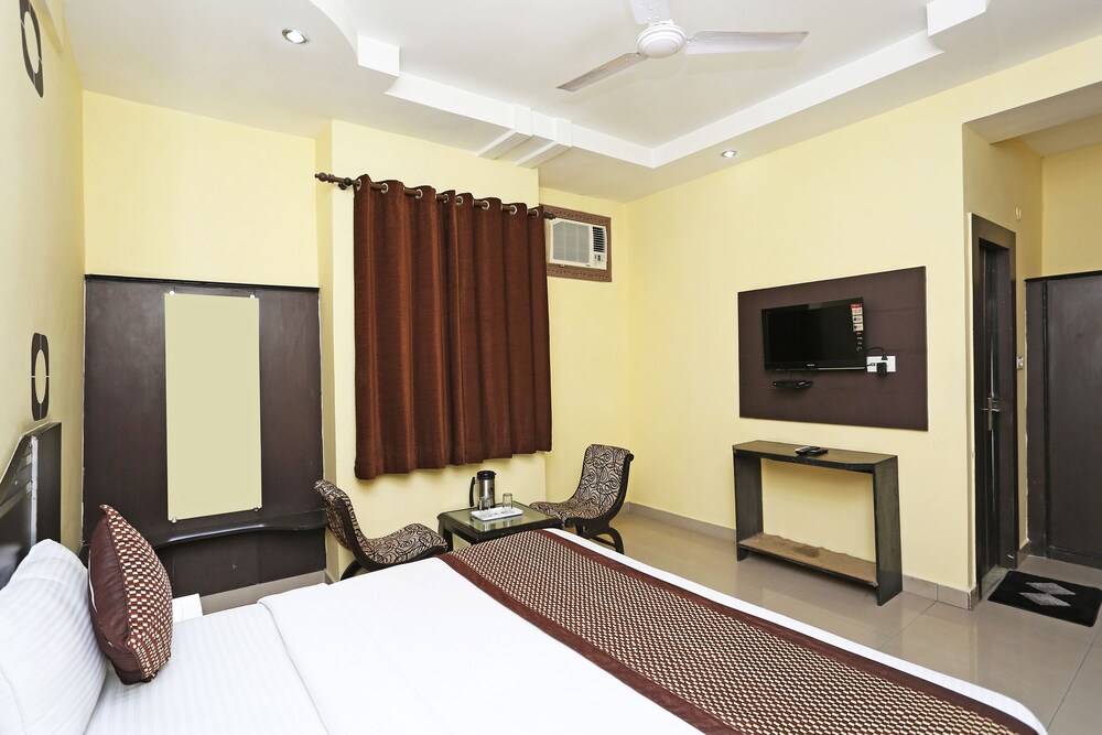 Oyo 4799 Hotel City Park — Haridwar
