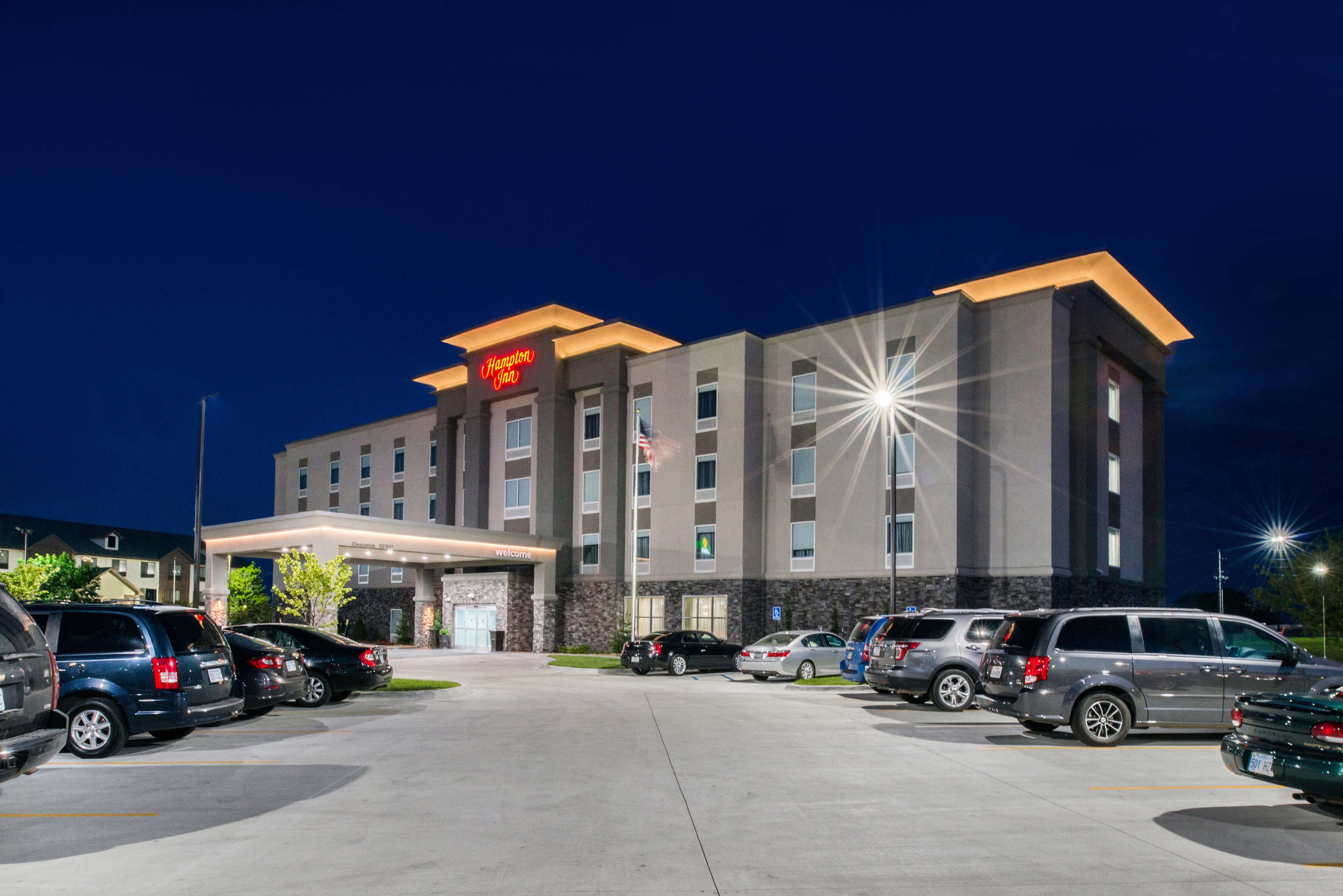 Hampton Inn Emporia - photo 2