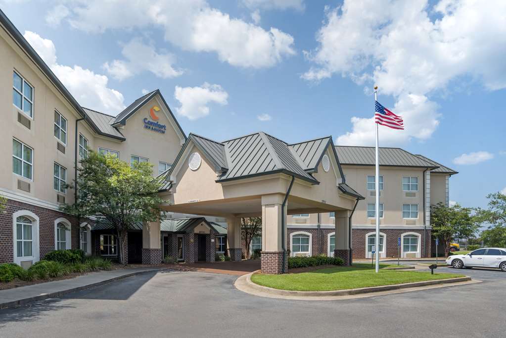 Comfort Inn & Suites Daphne Spanish Fort Mobile East — hotel in Daphne