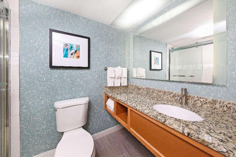 DoubleTree by Hilton Virginia Beach - photo 97
