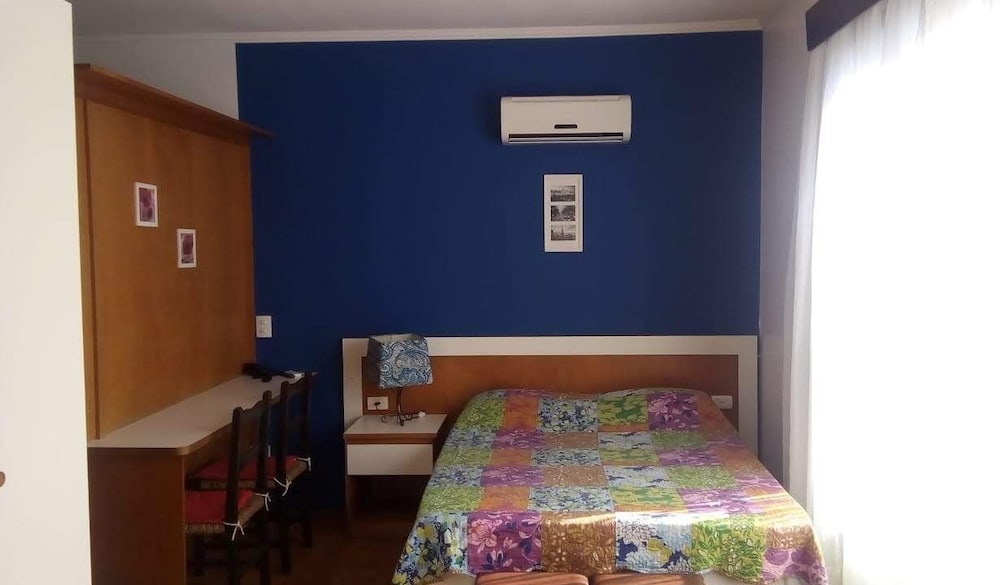 Apartamento no Flat Itararé Tower Beach Vista ao Mar in Sao Vicente, Brasil