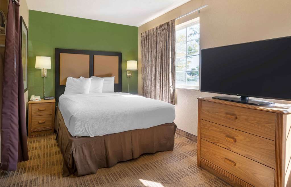 Extended Stay America Suites Louisville Alliant Avenue - photo 9