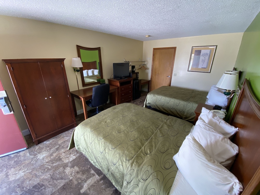 Budget Host Inn Baxley - photo 4