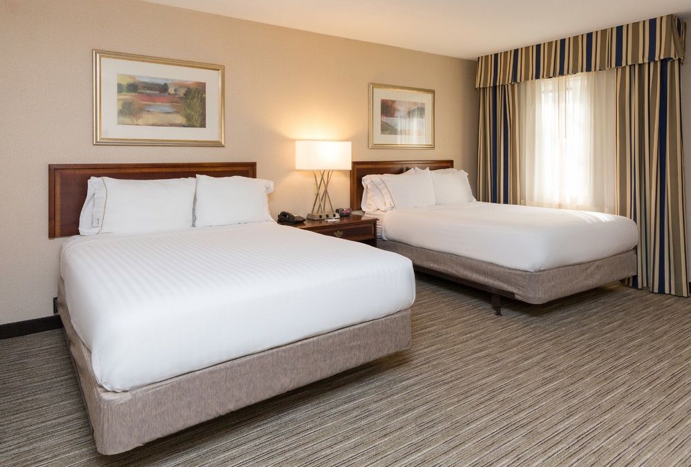 Holiday Inn Express At Drake University - photo 31