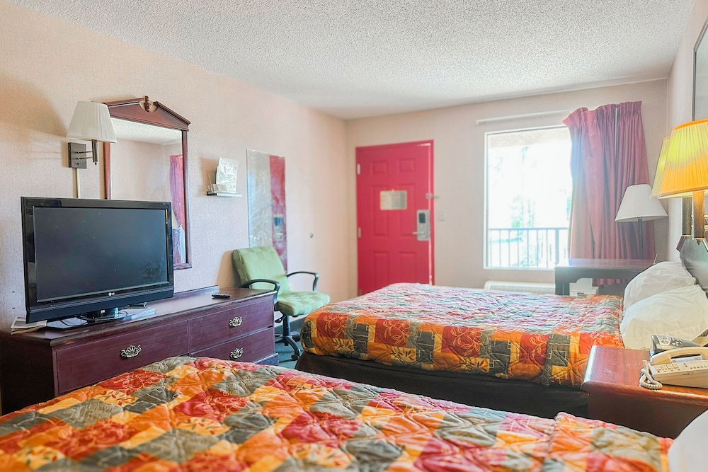 Oyo Hotel East Macon I 75 - photo 11