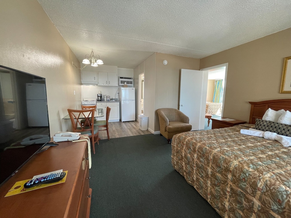 The Oceanfront Viking Motel - photo 5