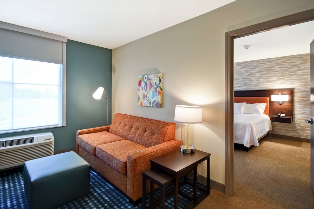 Home2 Suites by Hilton Lagrange - photo 20