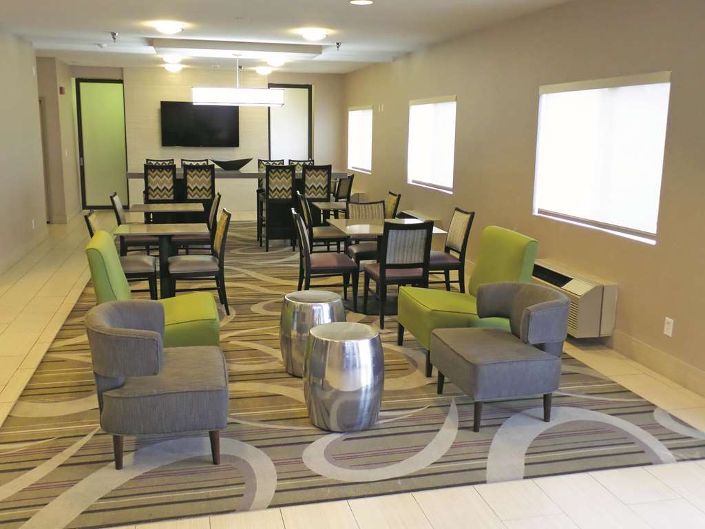 La Quinta Inn by Wyndham Lincoln Nebraska - photo 53