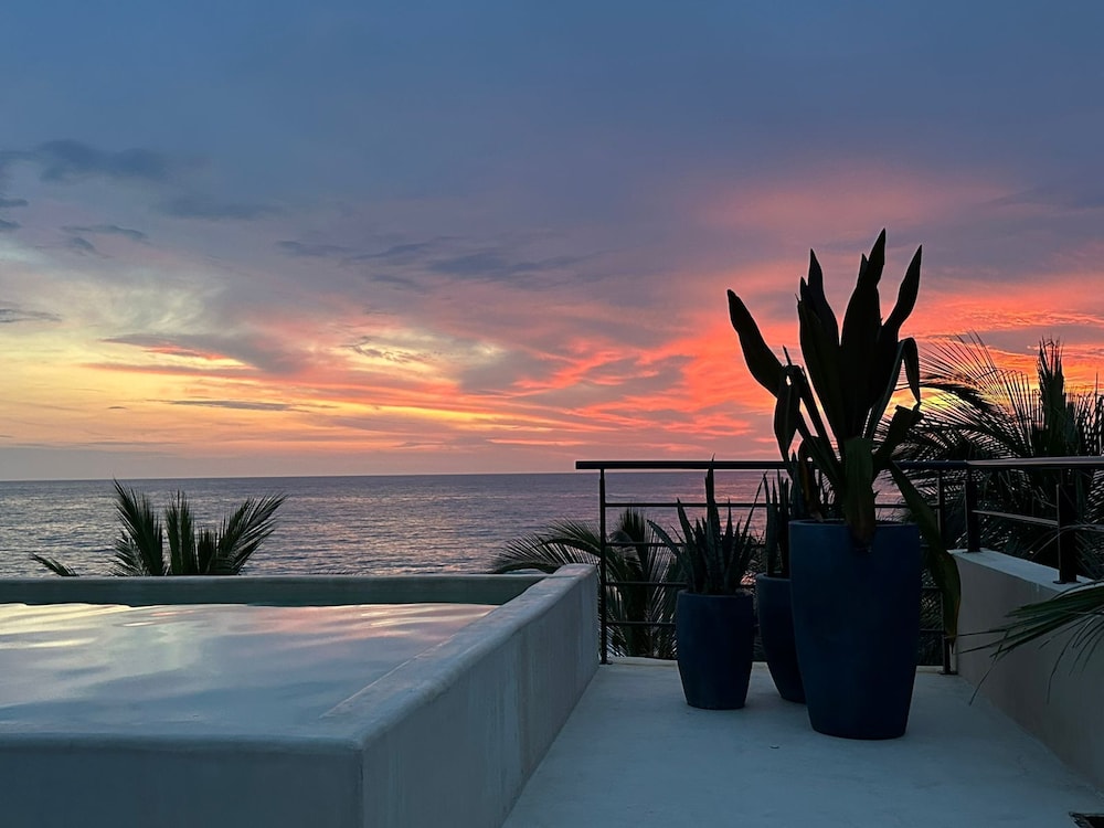 Unico La Punta Hotel Boutique in Puerto Escondido, Mexico