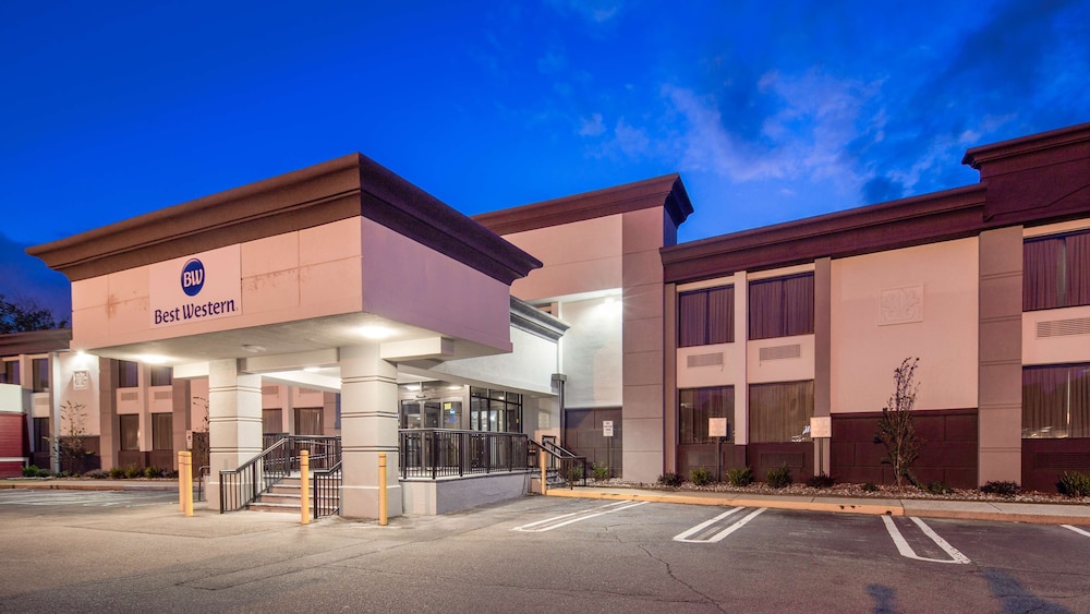 Best Western Paramus Hotel Suites — Paramus