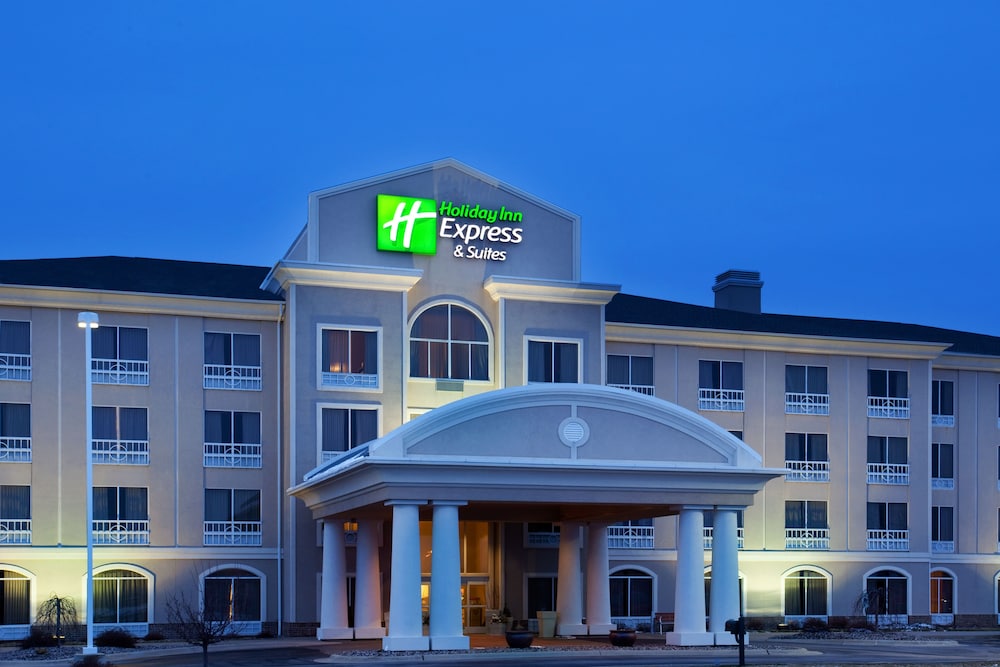 Holiday Inn Express Hotel & Suites Rockford Loves Park an IHG Hotel - featured photo
