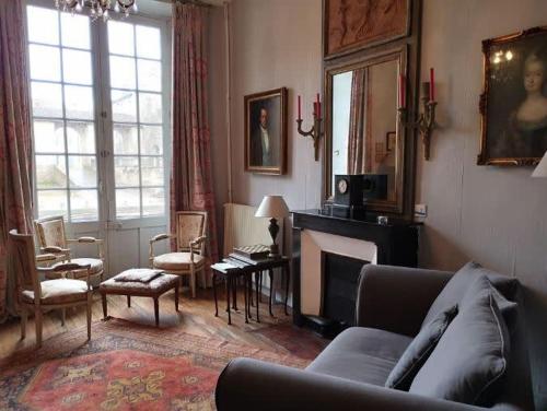 Barabans Tower Cluny Abbay — hotel in Cluny