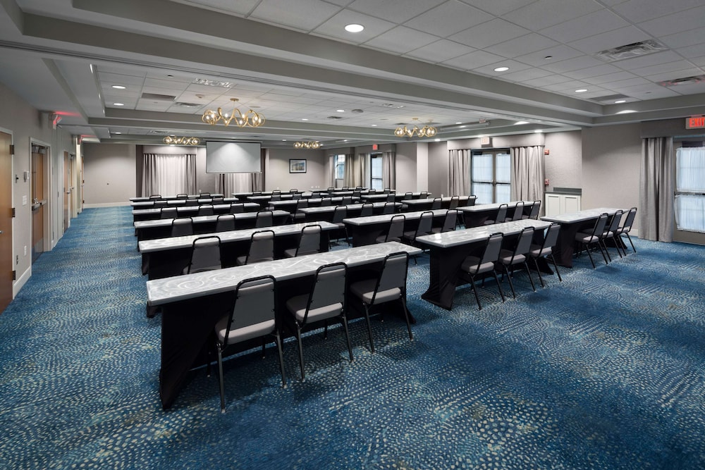 Homewood Suites Stewart Airport - photo 26