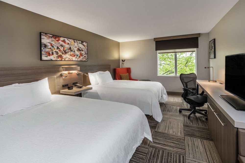 Hilton Garden Inn Syracuse - photo 22