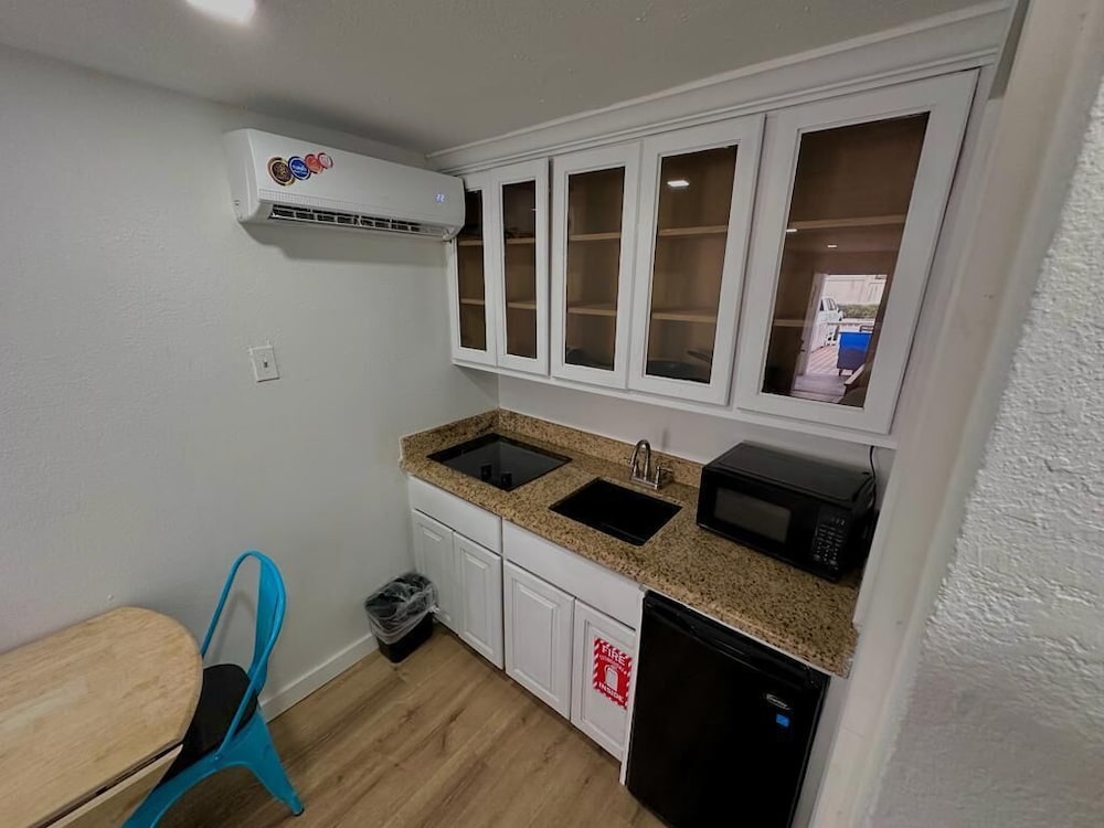 Coco Beach Hotel on South Padre Island - photo 18