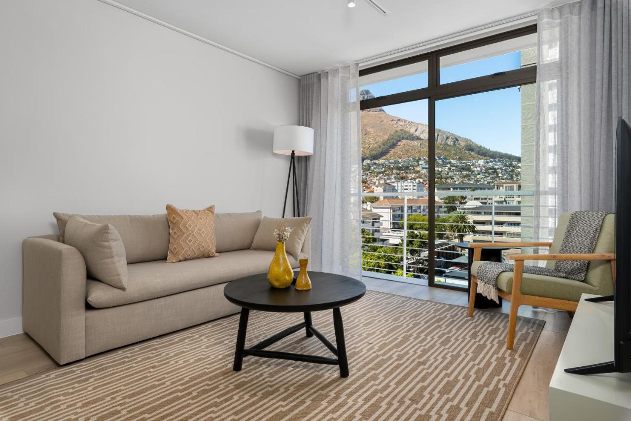 Sophisticated Luxe Apartment Balcony & Wifi — 4-Star Luxury Hotel in Cape Town, South Africa
