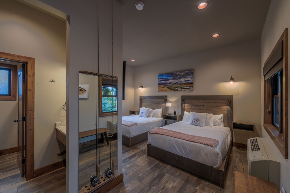 Golden Stone Inn - photo 15