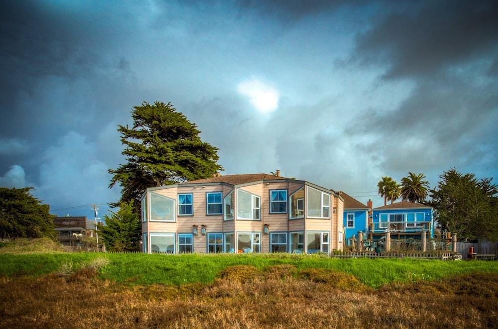 Captain's Inn at Moss Landing - photo 71