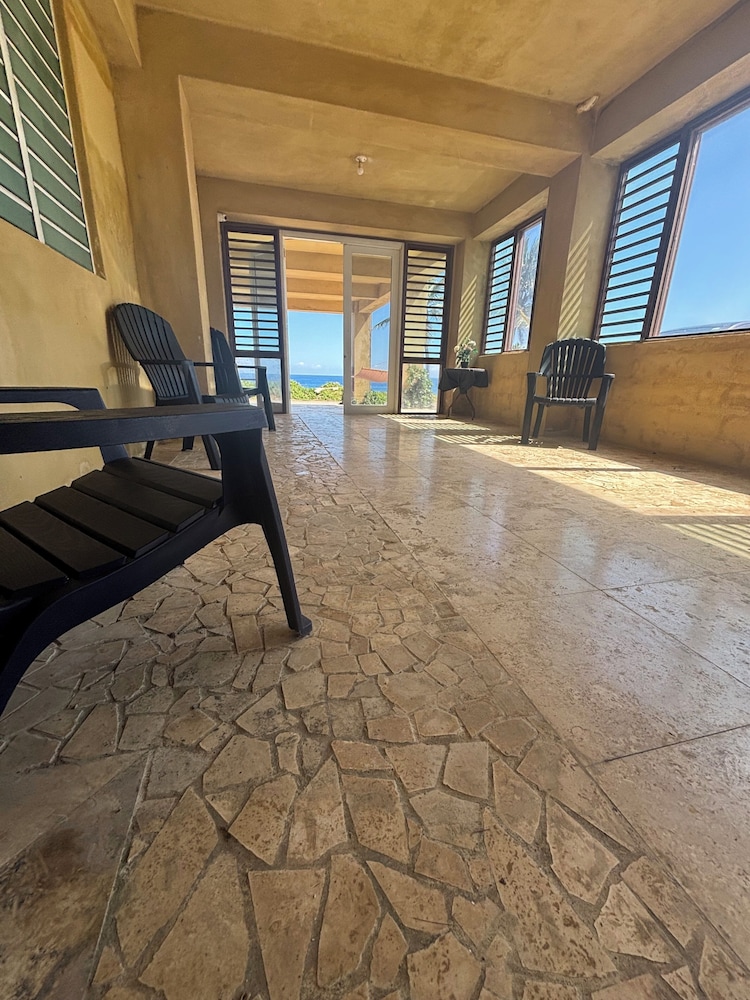 BednBong Experience Stay in Arecibo, Puerto Rico